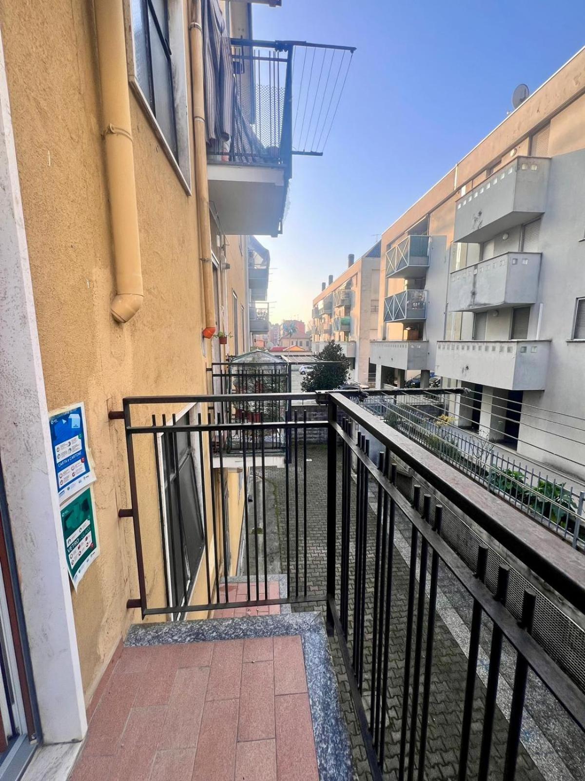Apt Umi 24 - Milan — Foto 1